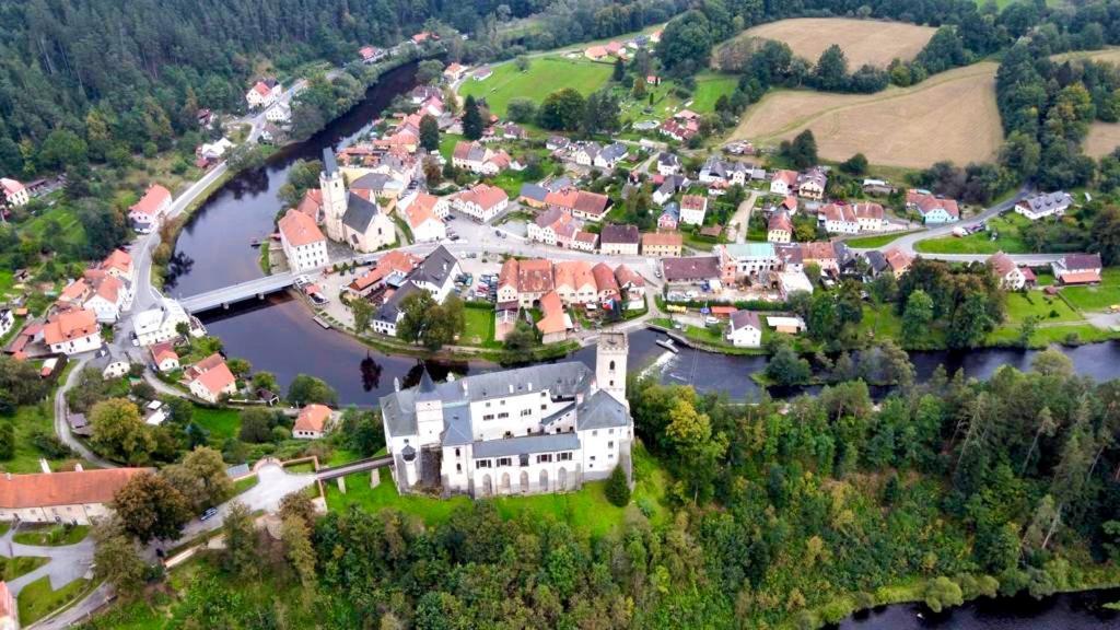 Apartmany Rosenberg Rožmberk nad Vltavou Екстериор снимка